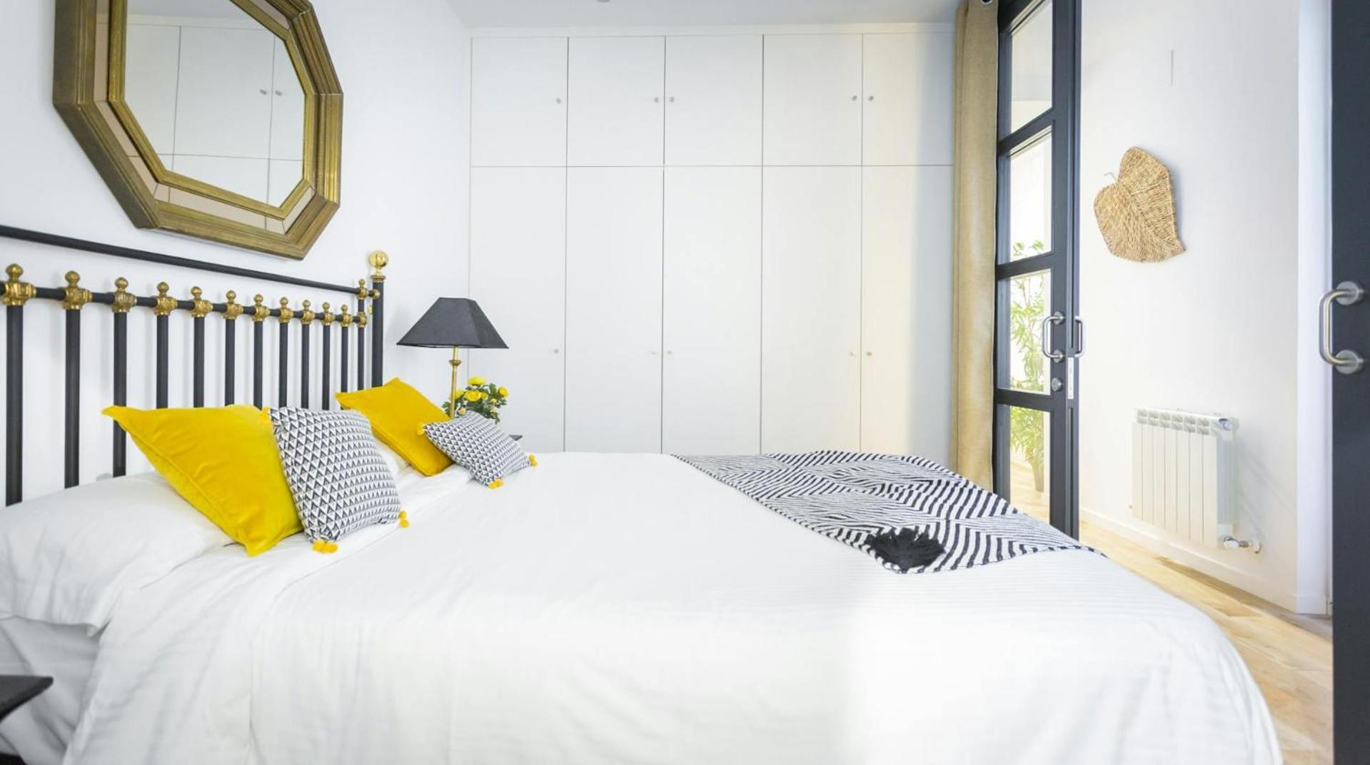 Hotel del amor Sunrise Estate